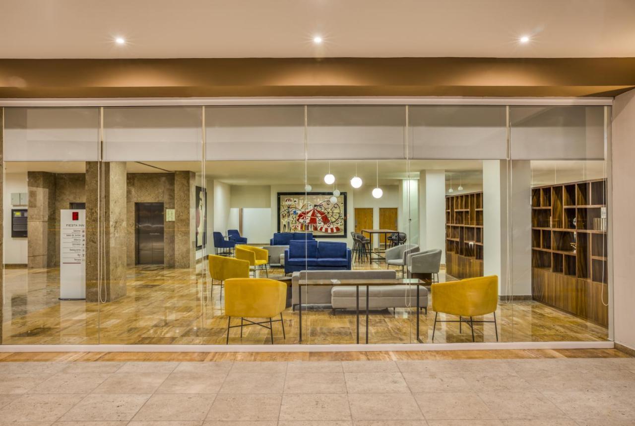 Fiesta Inn Guadalajara Periferico Poniente Сапопан Экстерьер фото